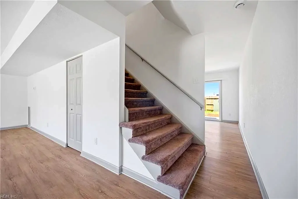 1006 Bowe PL, NORFOLK VA 23504 thumb 9
