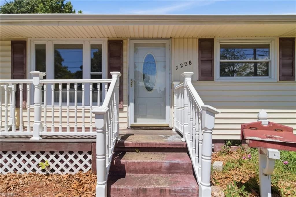 1228 Oak Park AVE, NORFOLK VA 23503 thumb 6