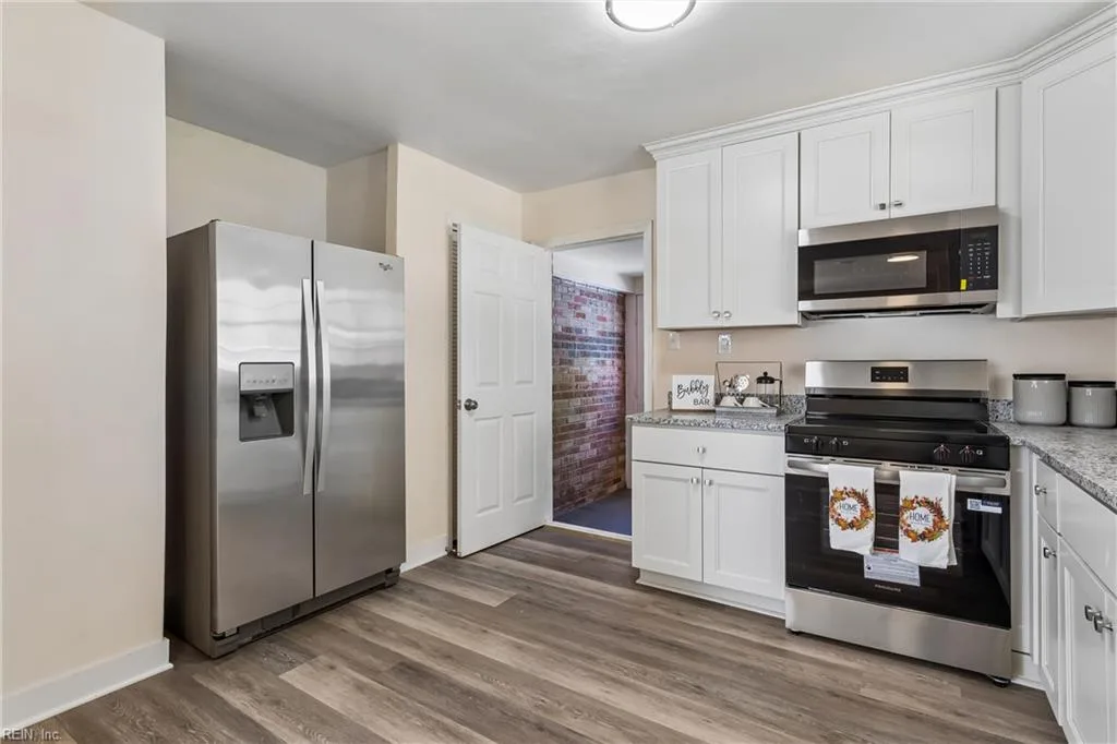 377 Whealton RD, HAMPTON VA 23666 thumb 11