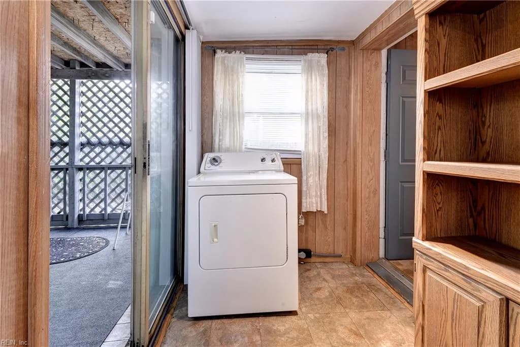 806 Pocahontas PL, HAMPTON VA 23661 thumb 11