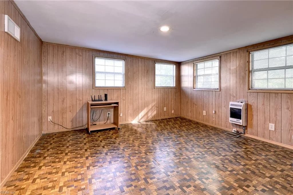 806 Pocahontas PL, HAMPTON VA 23661 thumb 12
