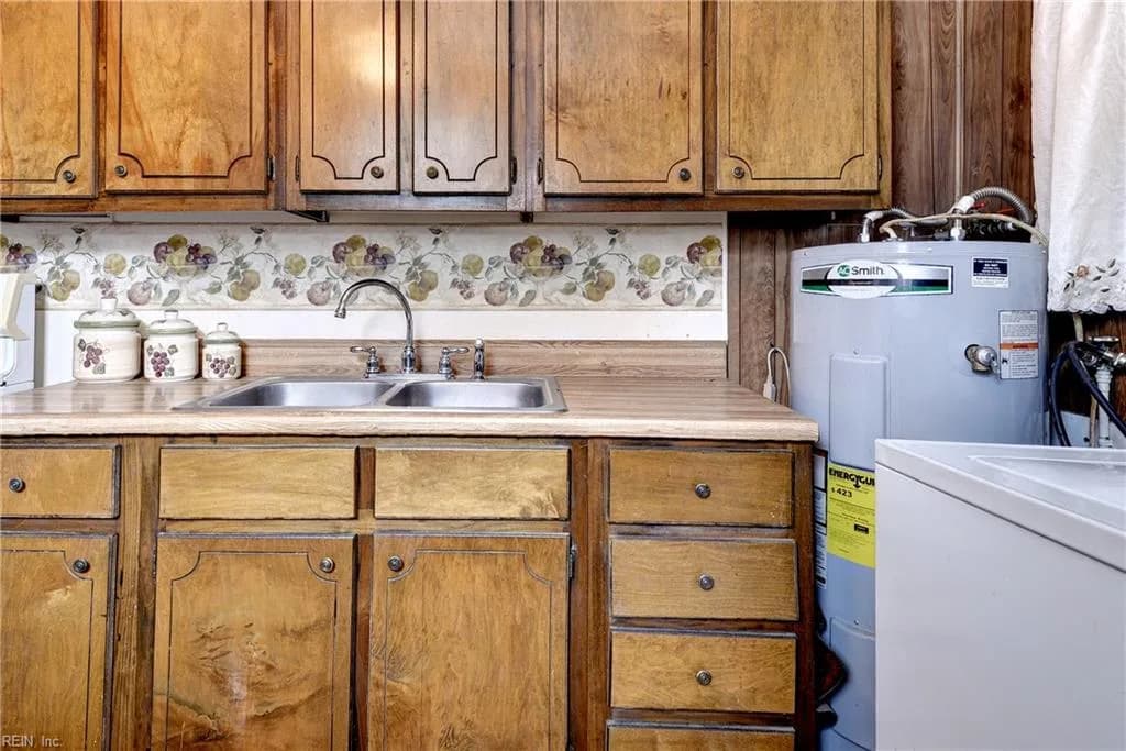 806 Pocahontas PL, HAMPTON VA 23661 thumb 8