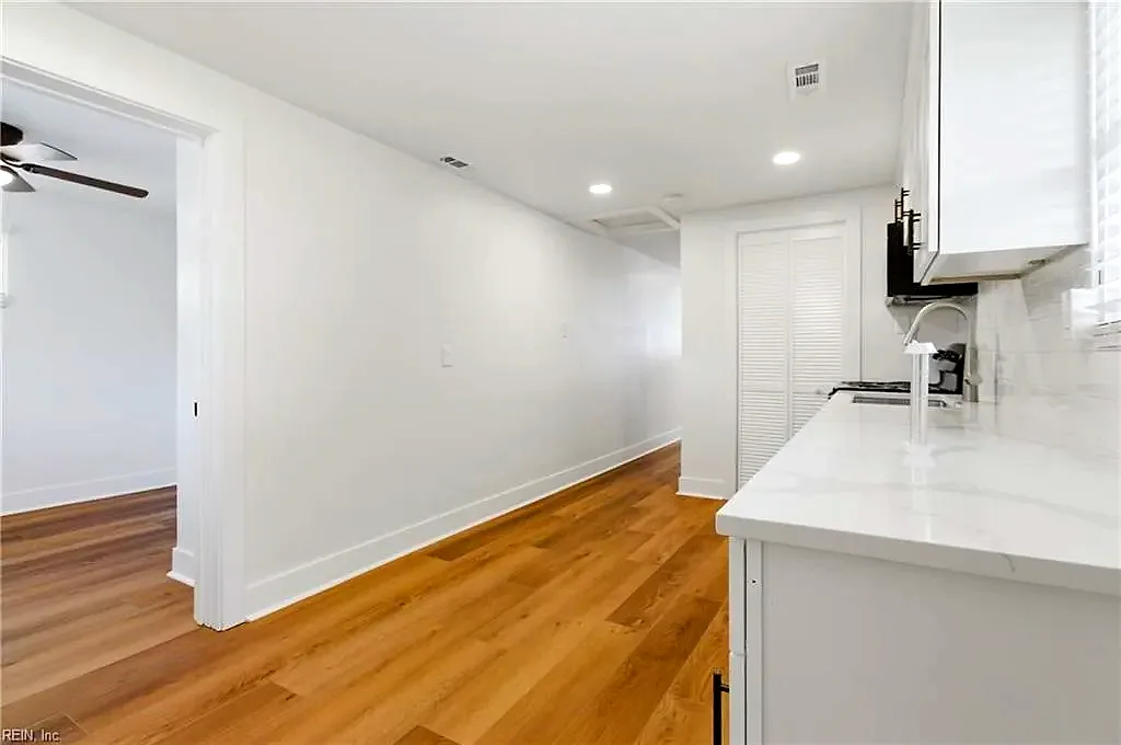 26 Bernard AVE, HAMPTON VA 23669 thumb 7