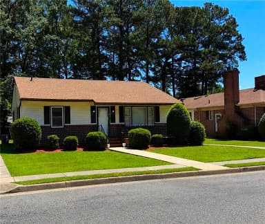 213 S College DR, FRANKLIN VA 23851 thumb 2