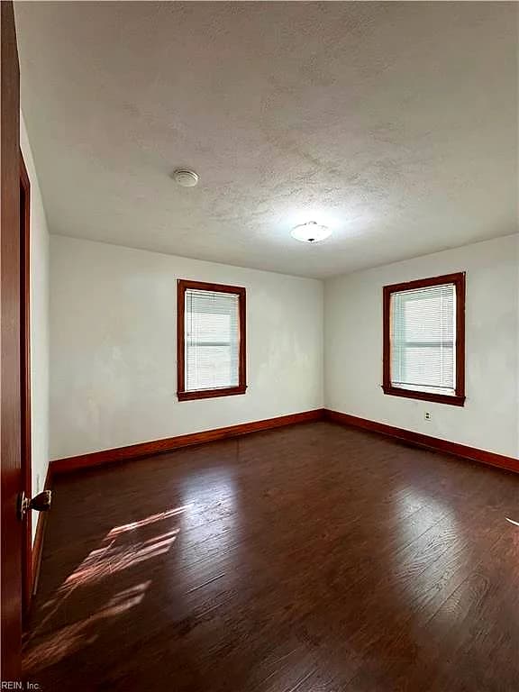 213 S College DR, FRANKLIN VA 23851 thumb 9