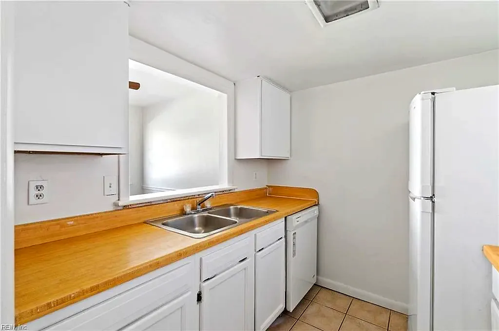 98 Francis ST, PORTSMOUTH VA 23702 thumb 7
