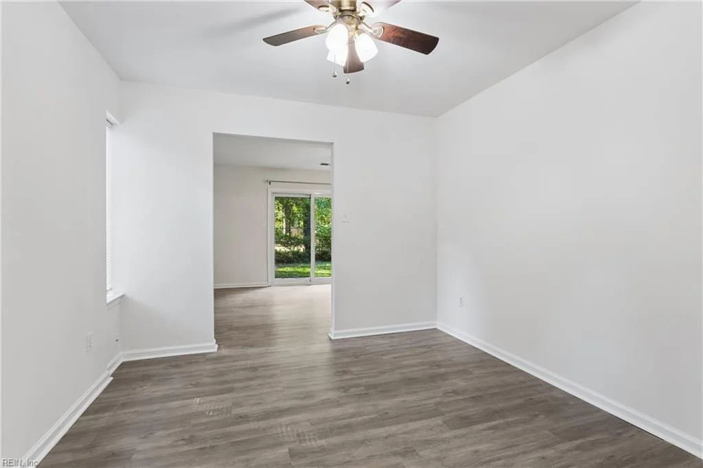 1010 N Green DR, NEWPORT NEWS VA 23602 thumb 9