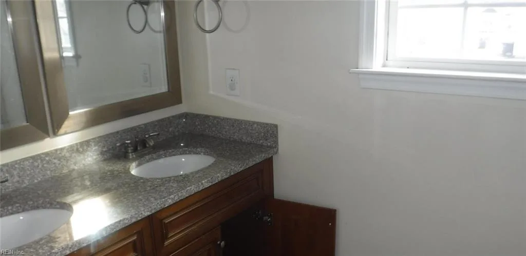 424 Summers PL, PORTSMOUTH VA 23702 thumb 11