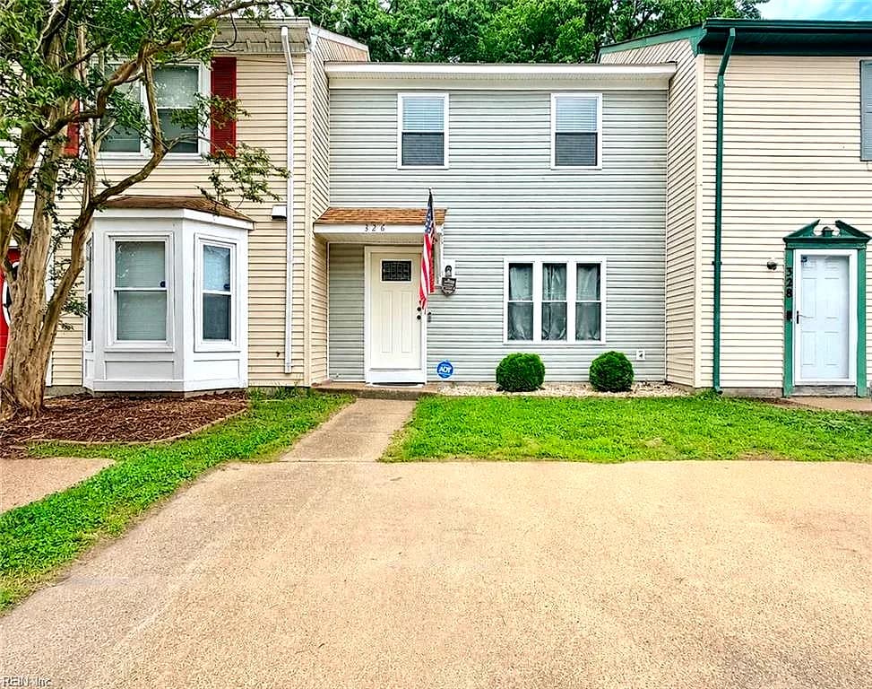 326 Harrier ST, VIRGINIA BEACH VA 23462 - Photo 2