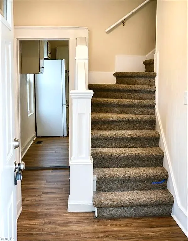 1040 30th ST, NEWPORTNEWS VA 23607 thumb 10