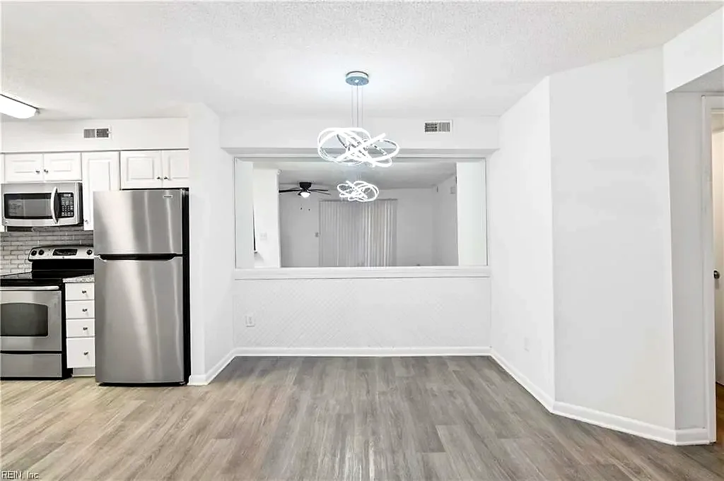 149 Windsor Castle DR #E, NEWPORTNEWS VA 23608 thumb 12
