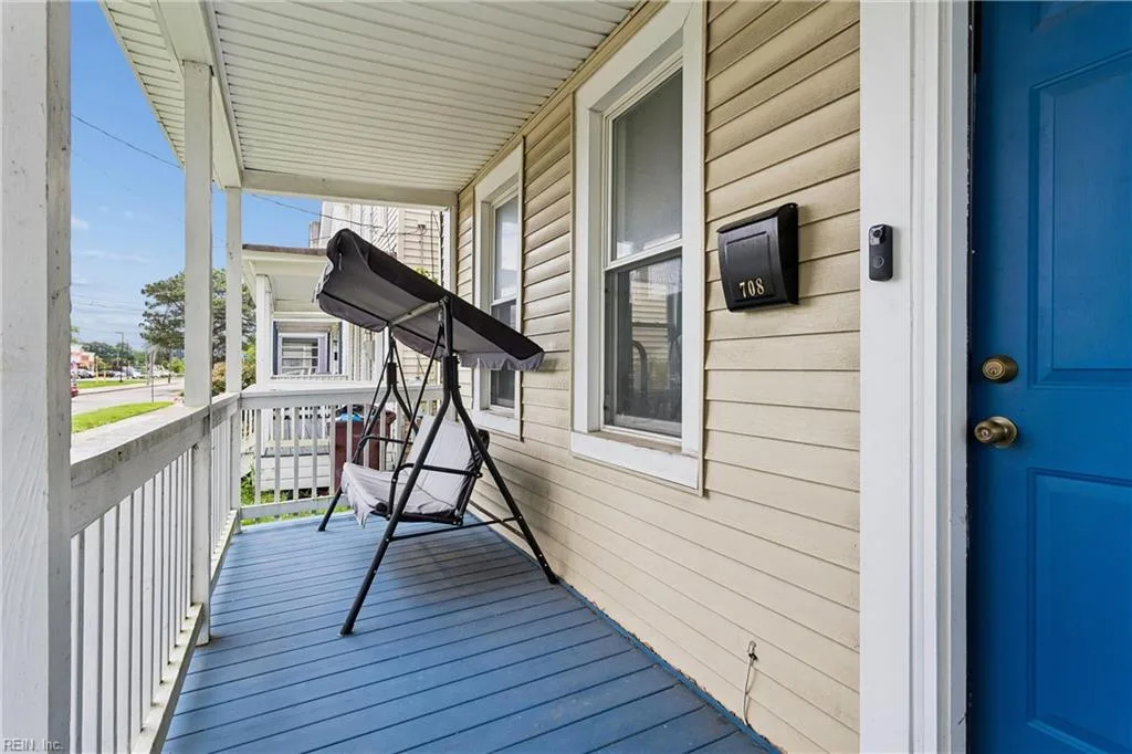 708 B ST, CHESAPEAKE VA 23324 - Photo 3
