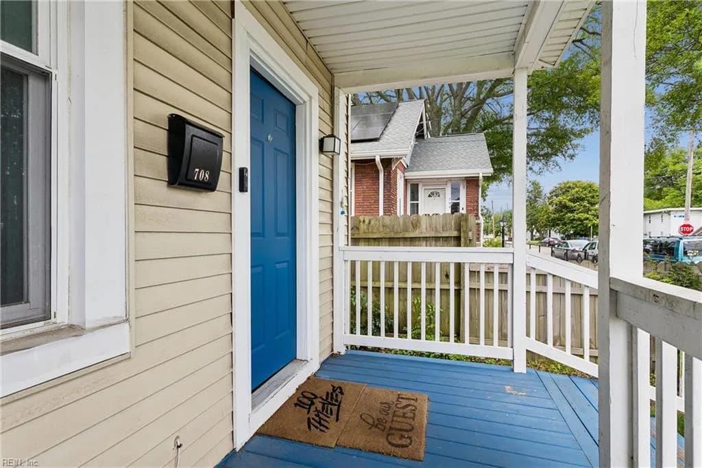 708 B ST, CHESAPEAKE VA 23324 - Photo 4