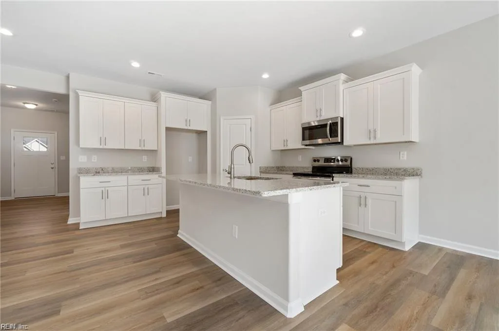 203 Halifax CT, SHAWBORO NC 27973 - Photo 5