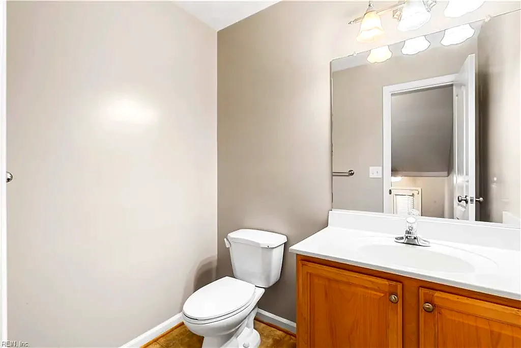 5525 Taylors Walke LN, VIRGINIABEACH VA 23462 thumb 12