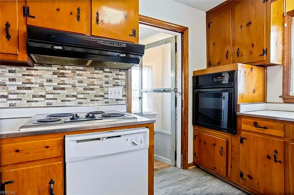 7 Briar DR, HAMPTON VA 23661 thumb 9