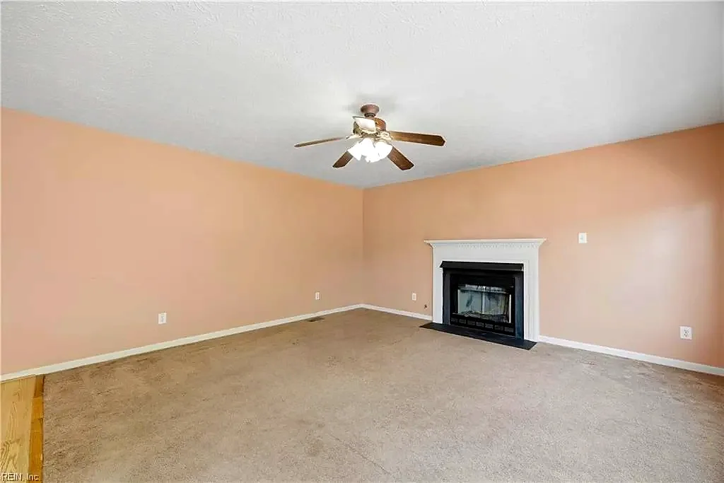 202 Vixen CT, YORKTOWN VA 23693 thumb 11