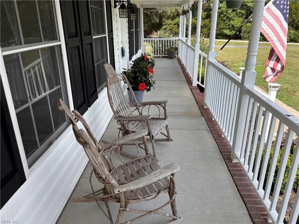 926 Freeman Mill RD, SUFFOLK VA 23438 - Photo 5