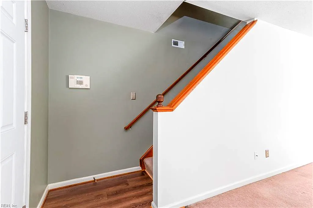 321 Windy Ridge LN, NEWPORTNEWS VA 23602 thumb 7