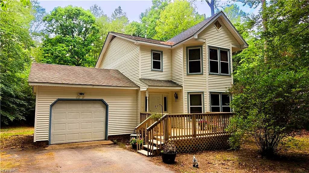 8153 Meandering LN, NORTH VA 23128 - Photo 4