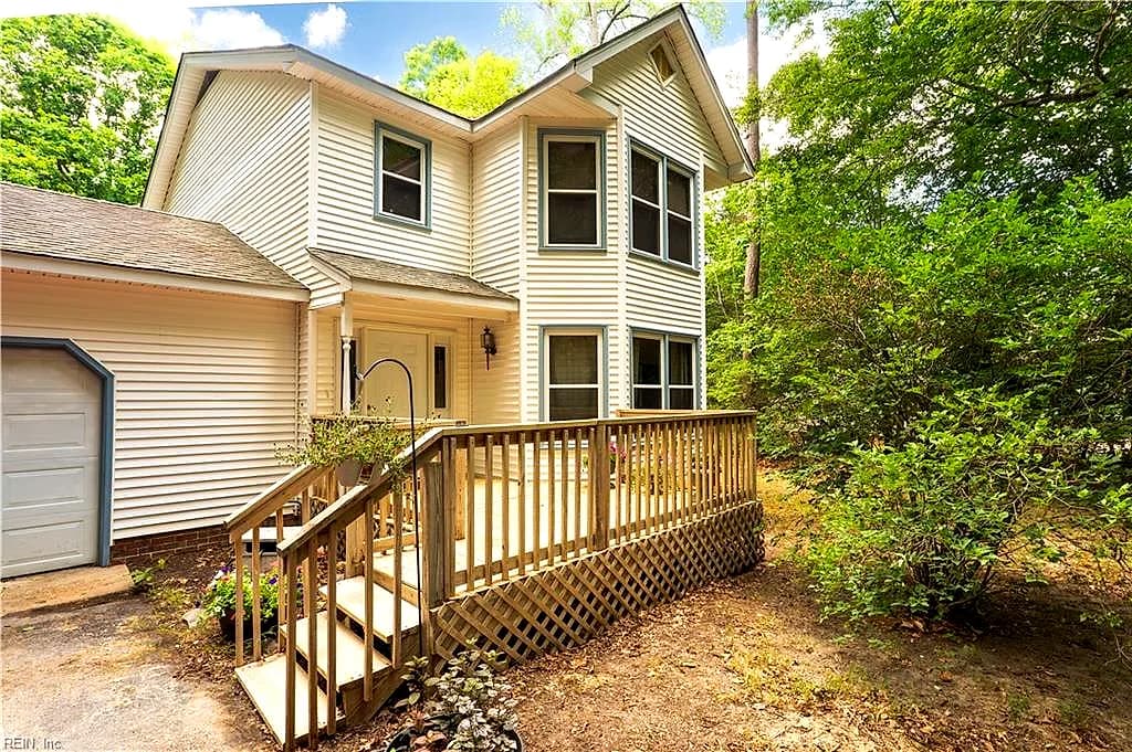 8153 Meandering LN, NORTH VA 23128 - Photo 5