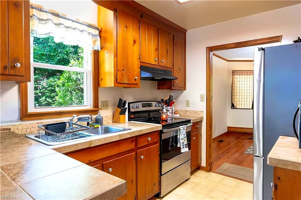 8153 Meandering LN, NORTH VA 23128 thumb 9