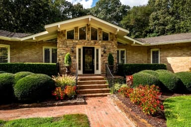 517 Woodards Ford RD, CHESAPEAKE VA 23322 thumb 1