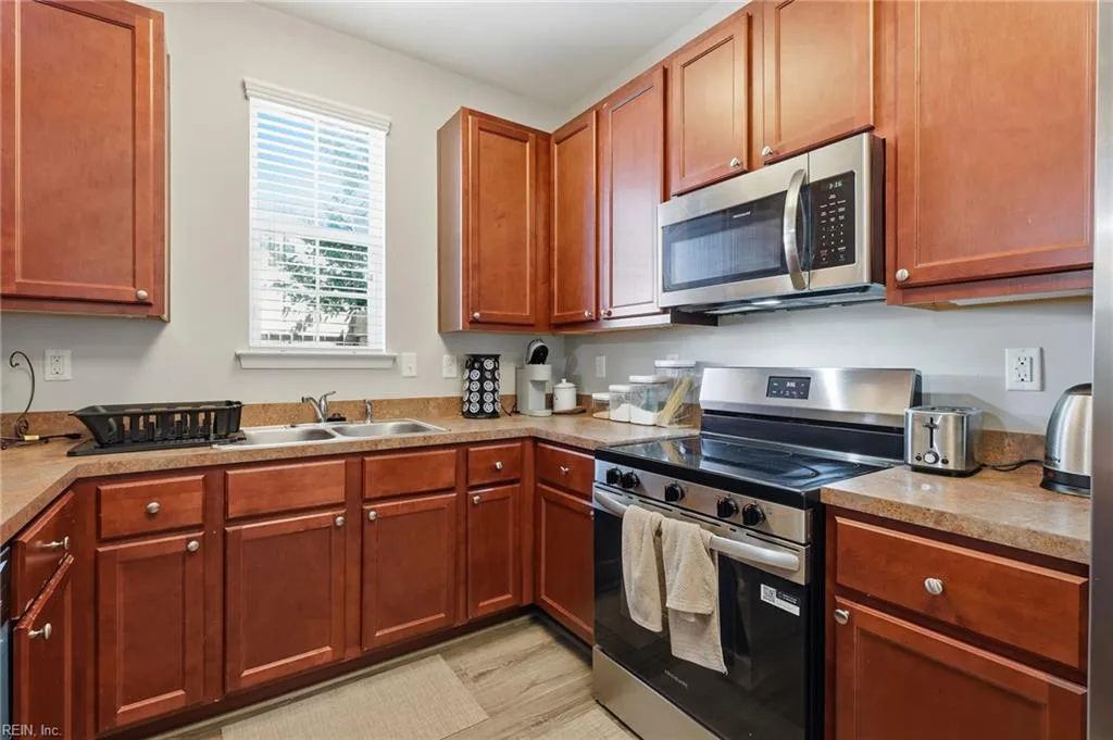 2526 Leytonstone DR, CHESAPEAKE VA 23321 thumb 9