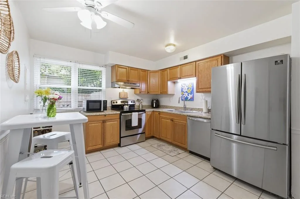 711 Hayes AVE, VIRGINIABEACH VA 23452 thumb 8