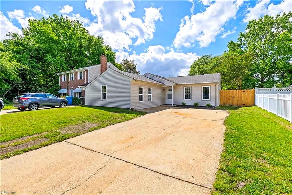 980 Wildflower CT, VIRGINIA BEACH VA 23452 - Main photo