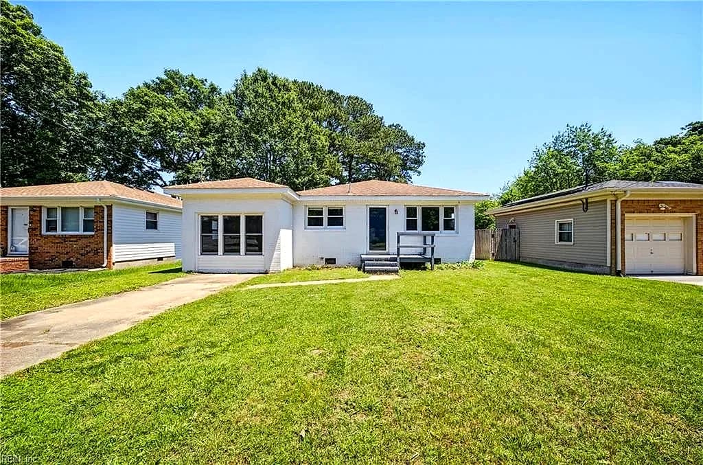 1602 Willow AVE, CHESAPEAKE VA 23325 - Main photo