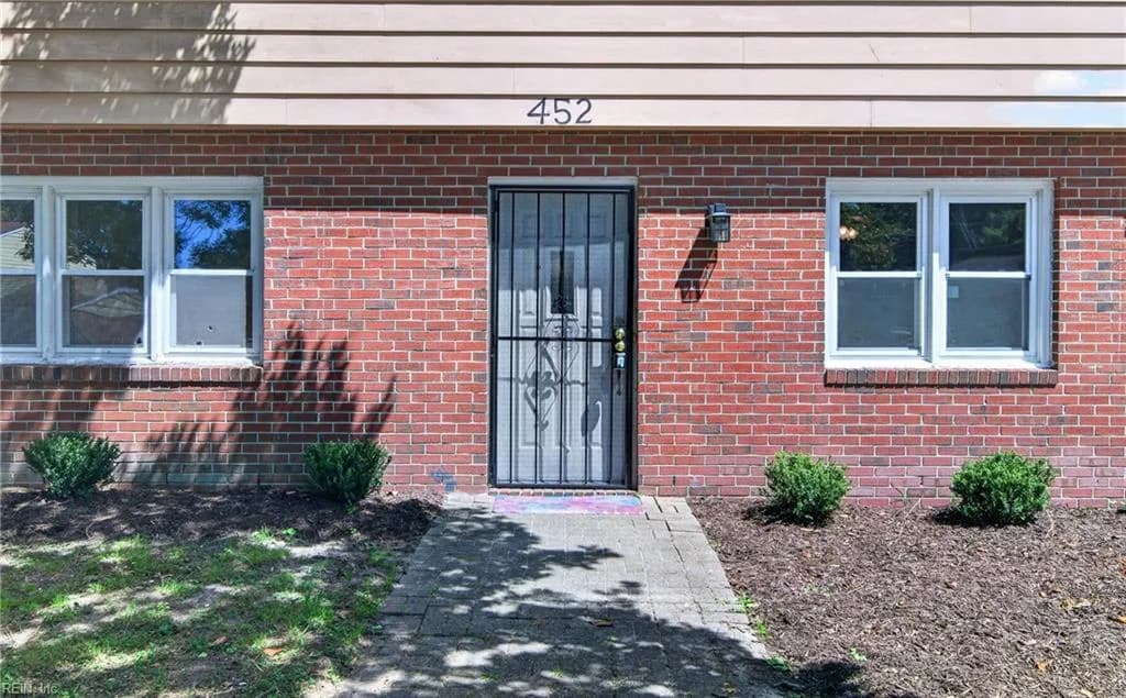 452 Bonifay DR, HAMPTON VA 23666 - Photo 4