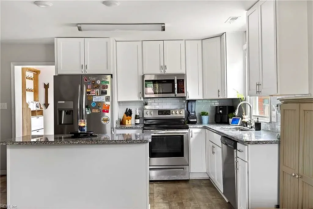 1305 Yeadon RD, CHESAPEAKE VA 23324 thumb 7