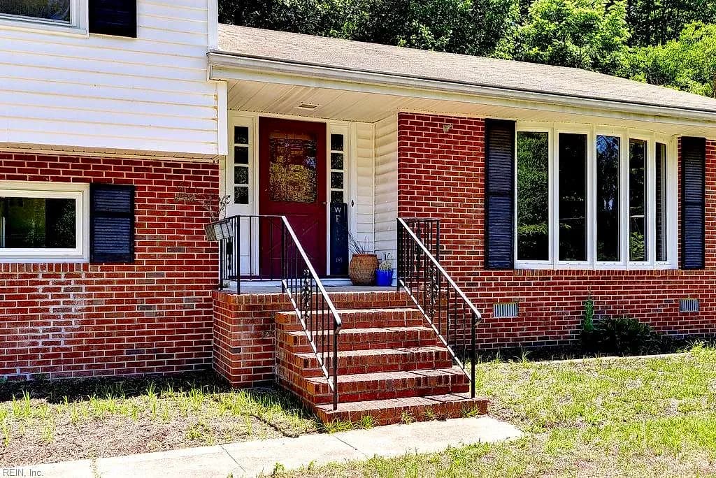 9220 Minnetree Hill RD, PROVIDENCEFORGE VA 23140 - Photo 3
