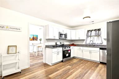 2076 Nansemond PW, SUFFOLK VA 23434 thumb 11