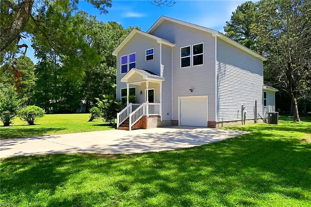 1612 Nansemond PW, SUFFOLK VA 23434 - Photo 2
