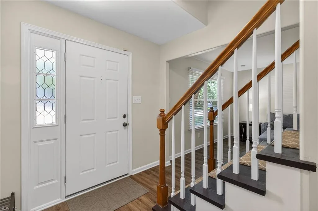 1817 Culver QUAY, VIRGINIABEACH VA 23454 thumb 6