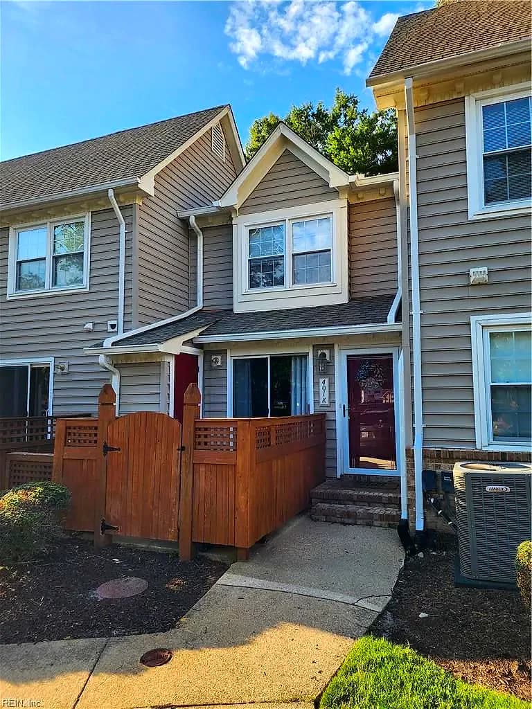 401 Henley CT #K, CHESAPEAKE VA 23320 - Main photo