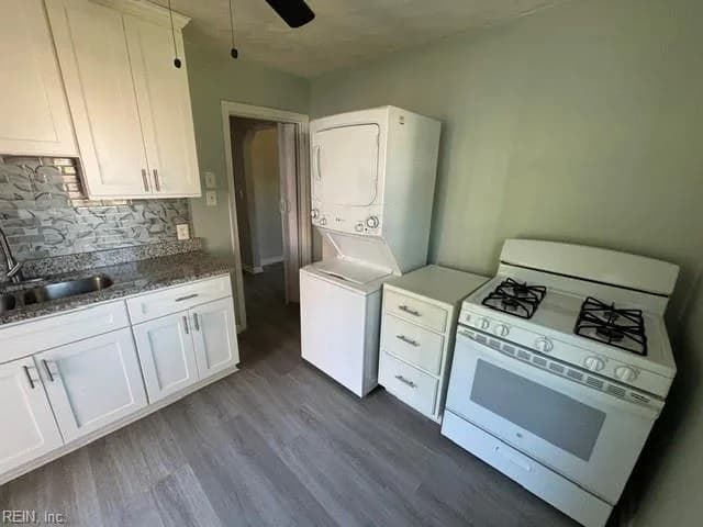 6425 Horton CIR, NORFOLK VA 23513 thumb 8