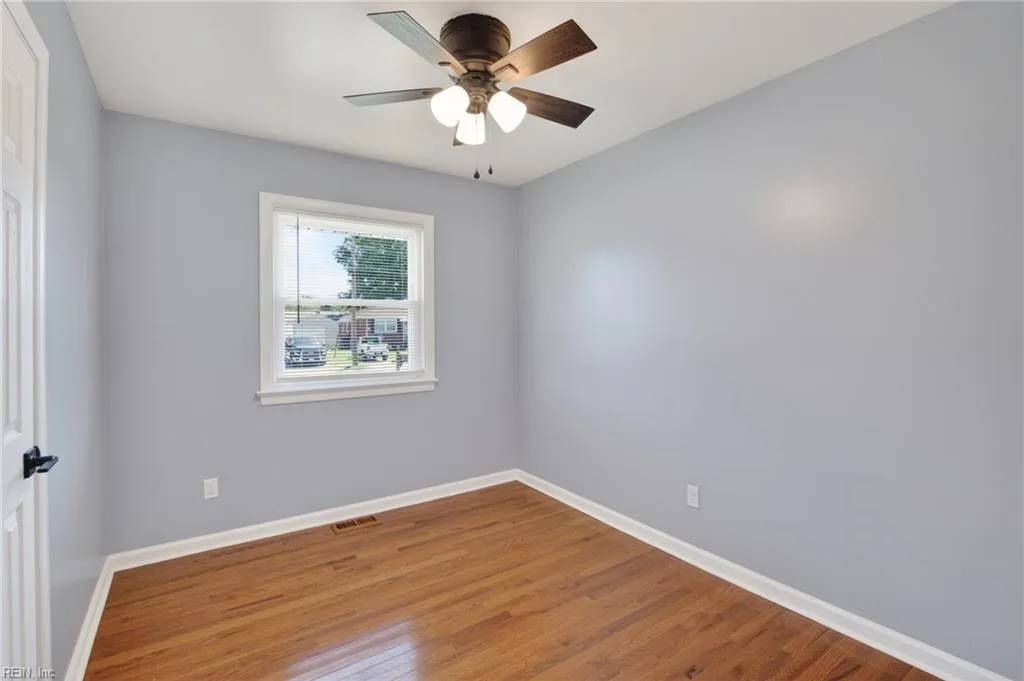 25 Berkley DR, HAMPTON VA 23663 thumb 12