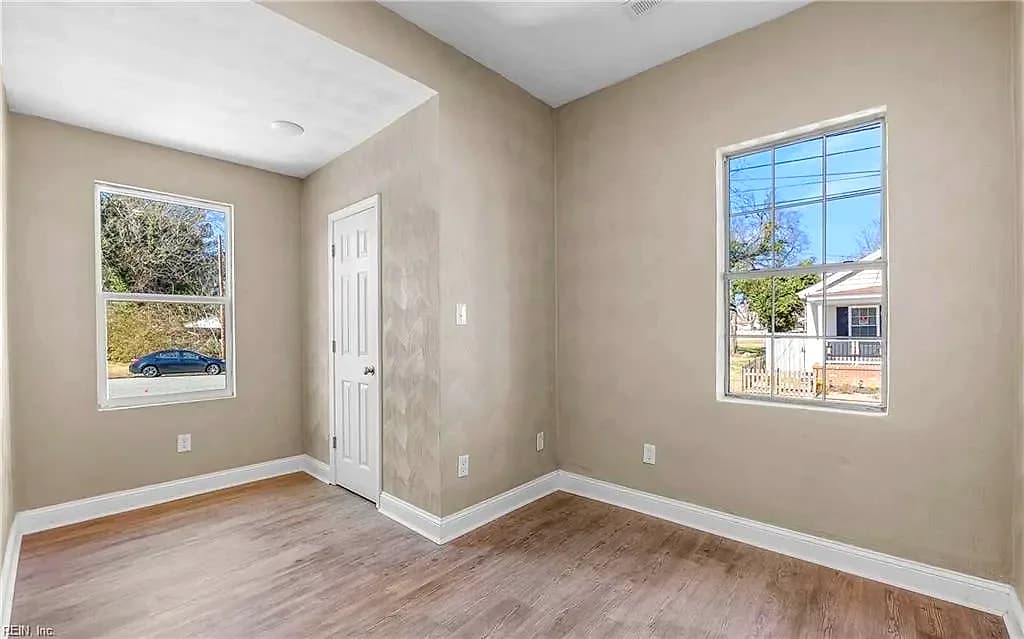 2001 Peach ST, PORTSMOUTH VA 23704 thumb 12