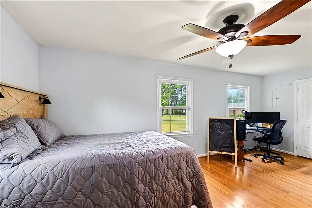 635 Harpersville RD, NEWPORTNEWS VA 23601 thumb 12