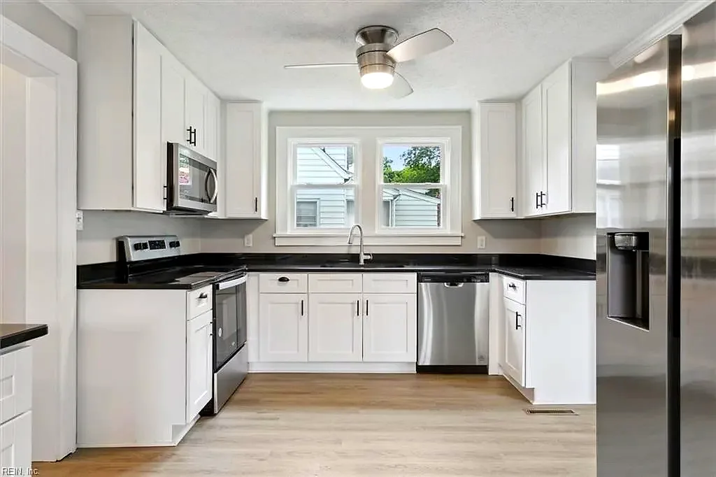 101 Pulaski ST, YORKTOWN VA 23690 thumb 12