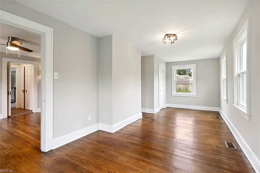 101 Pulaski ST, YORKTOWN VA 23690 thumb 8