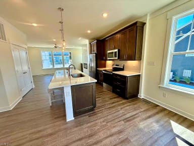 1060 Butte LN, CHESAPEAKE VA 23320 thumb 9