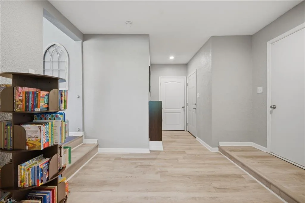 425 Beacon Hill CIR, NORFOLK VA 23502 thumb 11