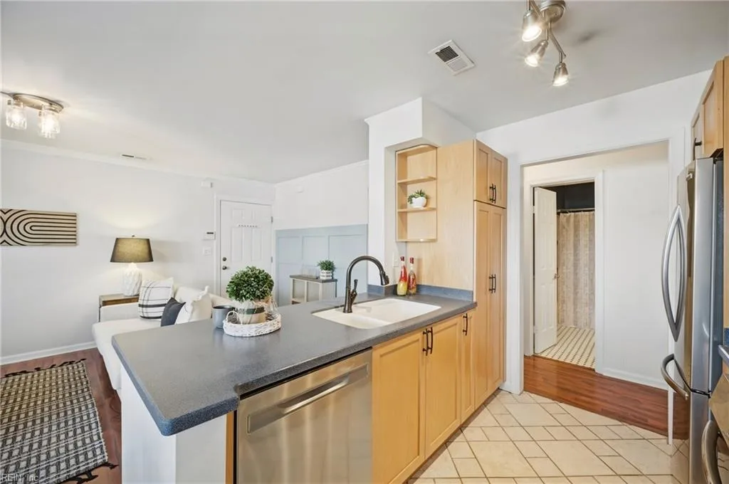 2249 Estuary CT, VIRGINIABEACH VA 23451 thumb 11