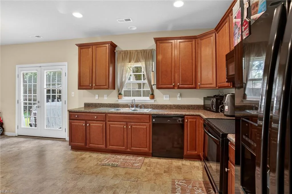 4158 Everett ST, CHESAPEAKE VA 23324 thumb 10
