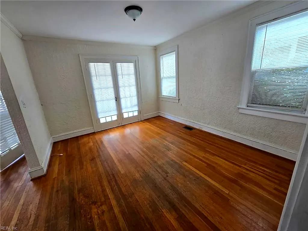1635 E Ocean View AVE, NORFOLK VA 23503 - Photo 5
