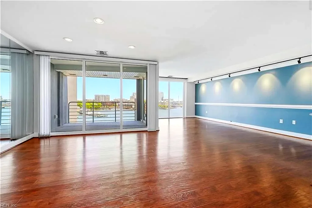 40 Rader ST #505, NORFOLK VA 23510 thumb 6